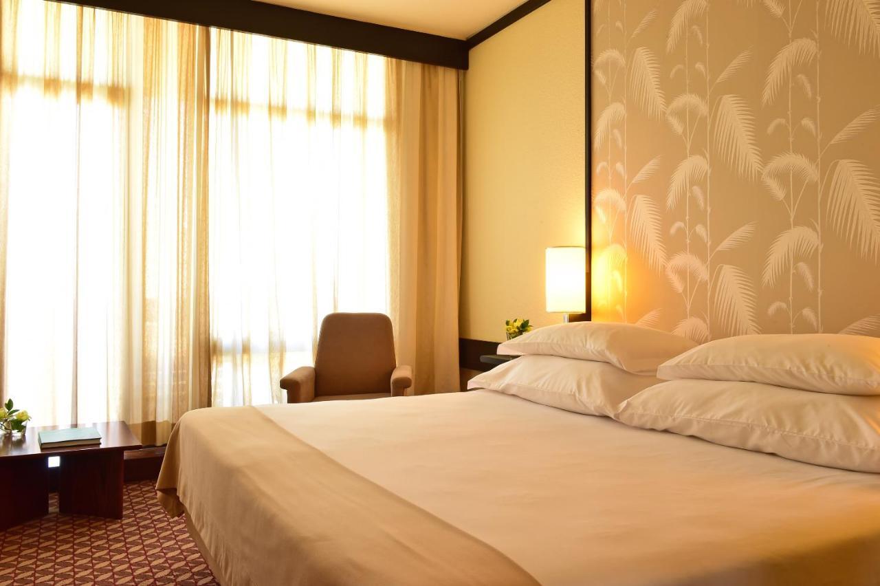 Pestana Casino Park Hotel & Casino Φουνκάλ Εξωτερικό φωτογραφία A room at the hotel
