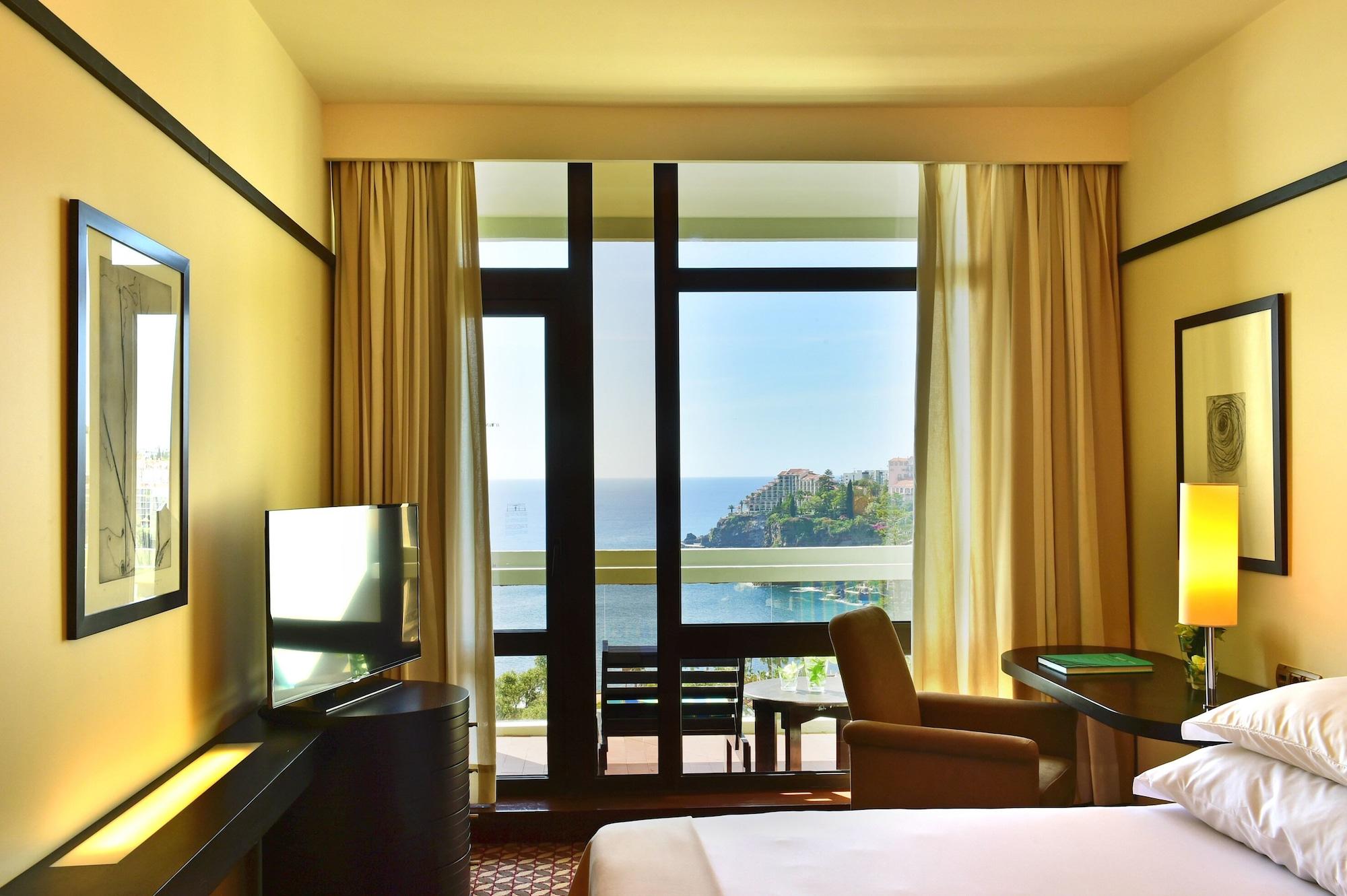 Pestana Casino Park Hotel & Casino Φουνκάλ Εξωτερικό φωτογραφία A room at the hotel