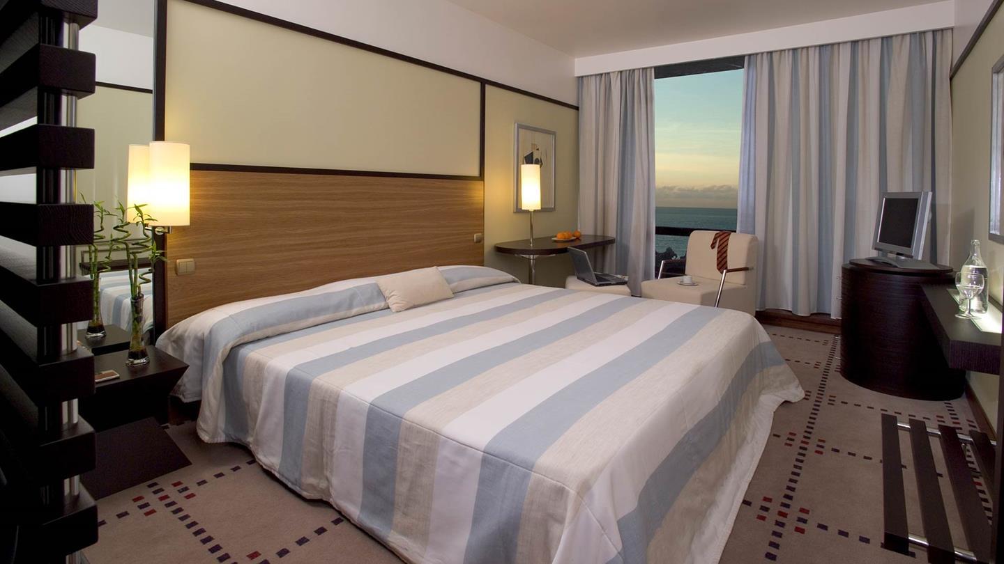 Pestana Casino Park Hotel & Casino Φουνκάλ Εξωτερικό φωτογραφία A bedroom